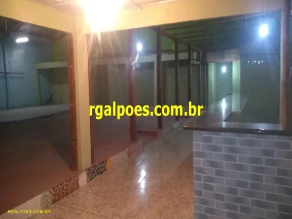 Imagem Galpão para Venda em MAGÉ, Centro, 2 banheiros, 1 vaga