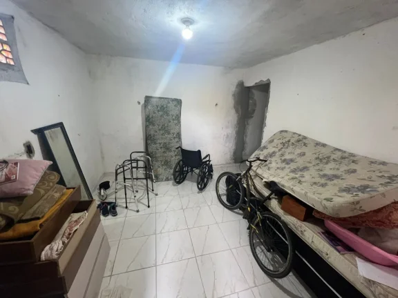 Imagem Casa para Venda em Itanhaém, Gaivota (Praia), 2 dormitórios, 1 banheiro, 1 vaga