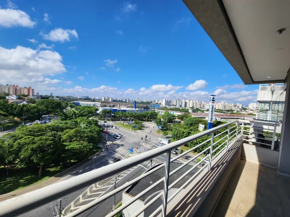 Imagem Sala Comercial à Venda, 40m2 reformada no Condominio Marco Zero Tower na Senador Vergueiro 2123