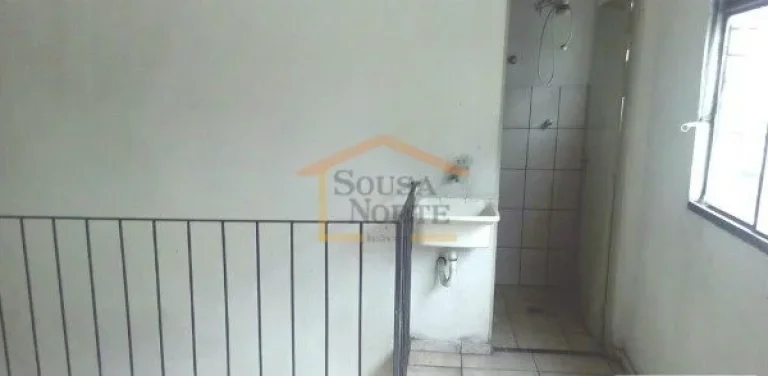 Imagem Salão comercial com 2 banheiros e 180m², no térreo.
Prédio com subsolo e 1º andar que estão lo...