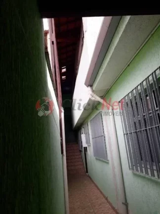 Imagem Casa assobradada para Venda com 3 dormitórios sendo 1 suíte e 2 vagas no bairro Nova Baeta em São Bernardo do Campo