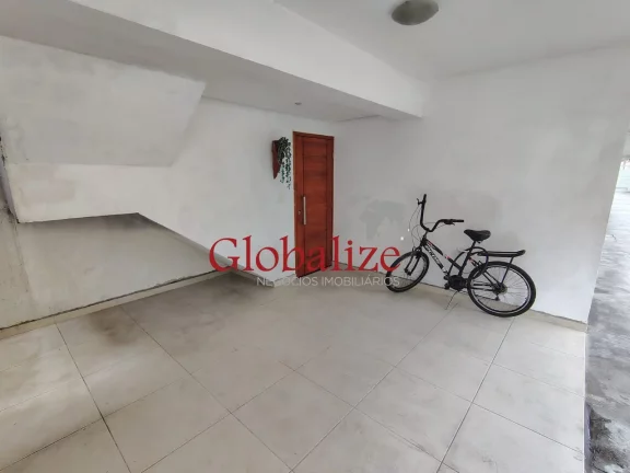 Imagem CASA TRIPLEX 02 DORMITÓRIOS SENDO 02 SUÍTES, R$480.000,00, 105M², AMPLA E AREJADA, GARAGEM PARA CARRO E ÓTIMA LOCALIZAÇÃO