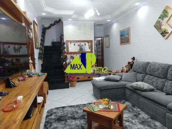 Imagem Imperdível oportunidade: Casa à venda em São Paulo-SP na Vila Nhocune, com 3 quartos, 1 suíte, 4 banheiros e 2 vagas de garagem!