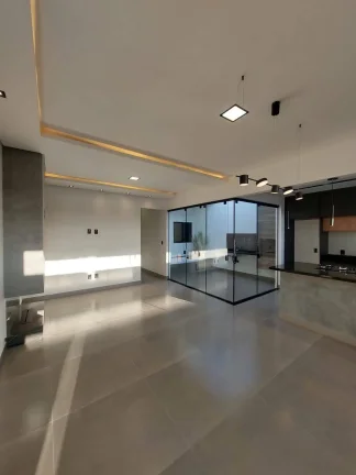 Imagem Linda casa no residencial Vila Verde