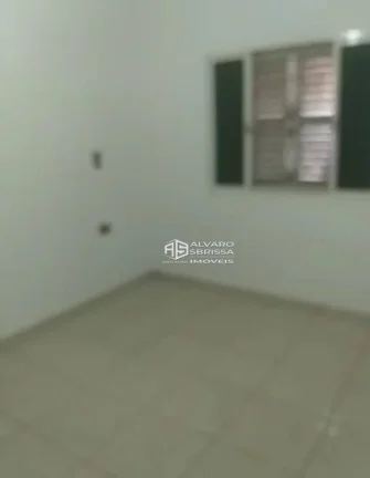 Imagem Casa com 2 dormitórios 1 suíte na Vila Leis em Itu SP com excelente localização próximo ao comércio