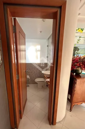Imagem Cobertura Linear de Luxo com Vista Deslumbrante no Itanhangá, RJ