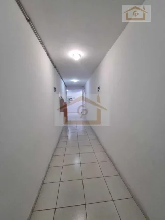 Imagem *Com quintal , 1 quarto, varanda, 1 vaga