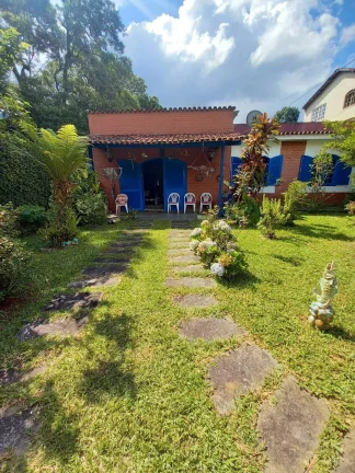 Imagem VENDO ESTA LINDA CASA NO BAIRRO CASCATINHA - NOVA FRIBURGO RJ.