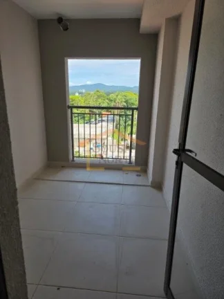 Imagem A planta bem distribuída conta com 3 suítes, 2 salas e uma cozinha integrada, proporcionando ampla...