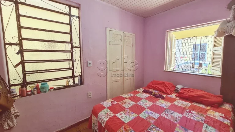 Imagem Com terreno de 60m² no centro de Fortaleza, entre as Ruas Major Facundo e Rua Floriano Peixoto, atr...