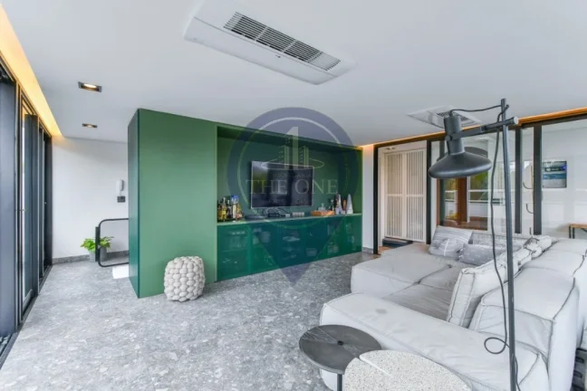 Imagem Cobertura de luxo à venda em São Paulo-SP, Alto de Pinheiros: 3 quartos, 1 suíte, 2 salas, 4 banheiros, 2 vagas, 260 m². Venha conferir!