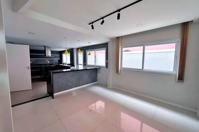 Imagem Casa de Condomínio com 6 Quartos para Alugar, 550 m² em Barra Da Tijuca - Rio De Janeiro