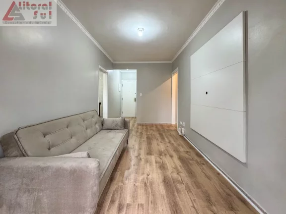 Imagem Apartamento à venda em Praia Grande-SP, bairro Tupi: 1 quarto, 1 sala, 1 banheiro, 1 vaga de garagem, 60m²!