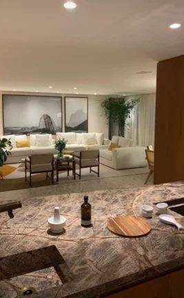 Imagem Parque Global – Apartamento 240m² | 3 Suítes, 2 Vagas e Varanda