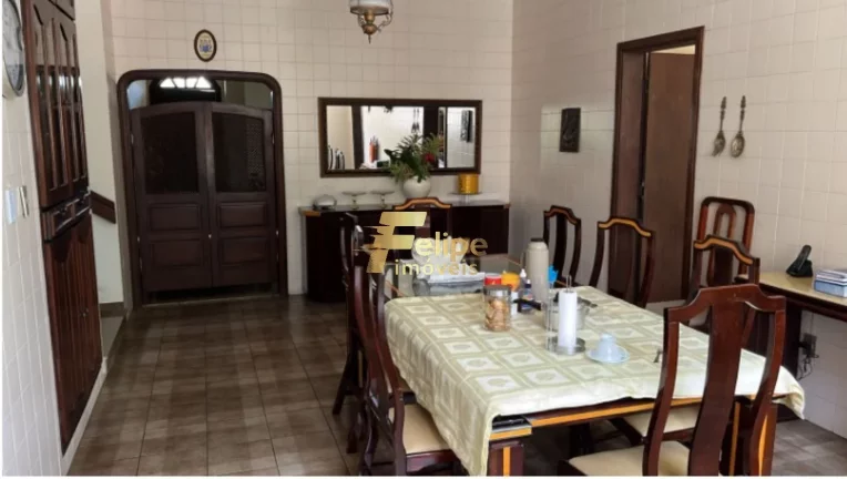 Imagem Casa para locação em Guarapari-ES, Muquiçaba: 5 quartos, 3 salas, 5 banheiros, 2 vagas de garagem, 200m².
