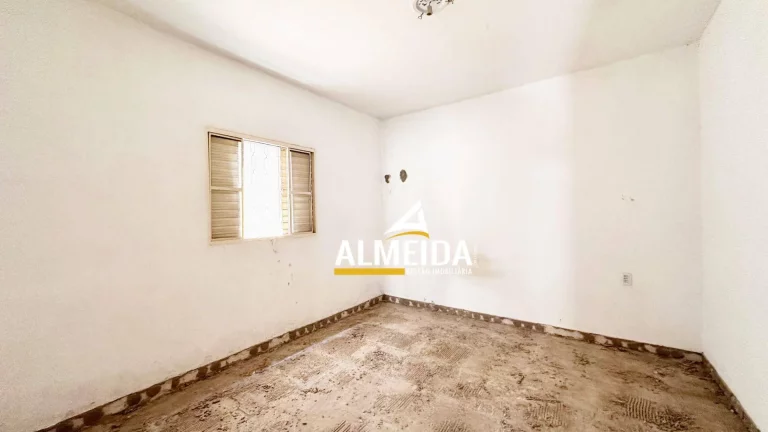 Imagem Casa com 2 dormitórios à venda, 130 m² por R$ 250.000,00 - Dona Regina Picelli - Rio Claro/SP