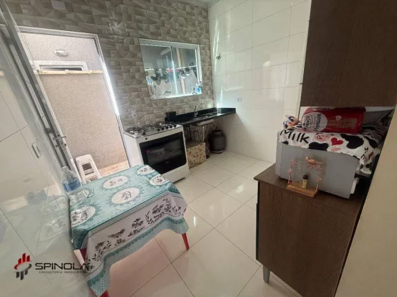 Imagem Sobrado com 2 dormitórios à venda, 56 m² por R$ 375.000,00 - Maracanã - Praia Grande/SP