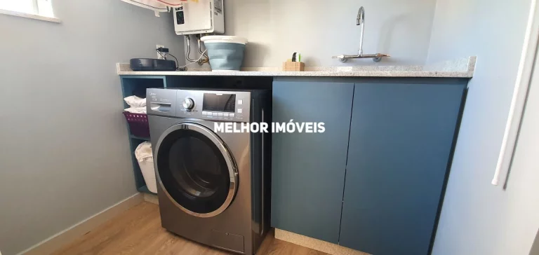 Imagem Apartamento Mobiliado, Decorado com 03 Suítes, Cozinha Integrada com Churrasqueira a Carvão, Vista para o Mar, Localizado na Quadra Mar de Balneário Camboriú -SC