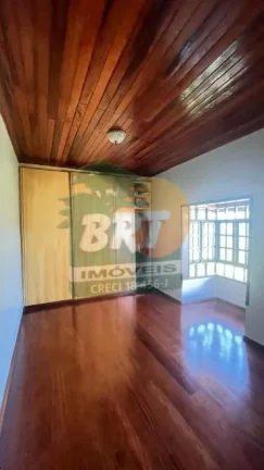 Imagem Casa em Condomínio para Locação em São Roque, Saboo, 3 dormitórios, 2 suítes, 2 banheiros