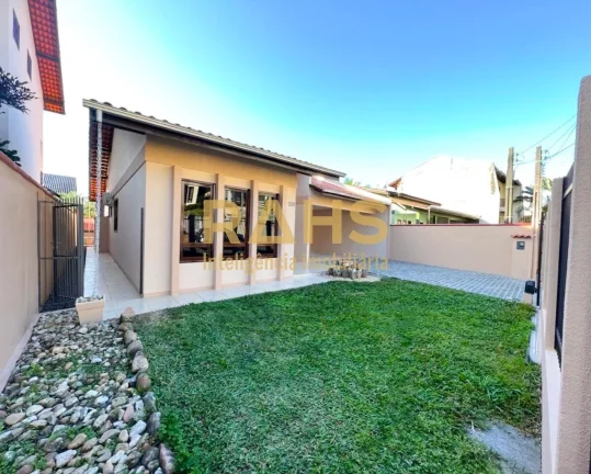 Imagem Casa averbada no Bairro Costa e Silva Ótima oportunidade de morar no Bairro Costa e Silva, numa cas...