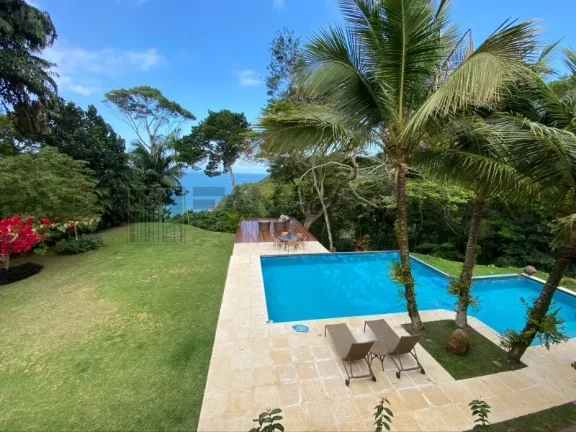 Imagem Viva na exclusividade do Condomínio Praia Brava, um verdadeiro paraíso à beira-mar localizado na deslumbrante Praia Brava da Fortaleza. Este condomí