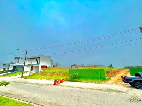 Imagem Terreno à Venda de 553m² por R$689.000,00 em condomínio fechado Terras de Jundiaí