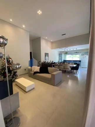 Imagem Casa em Condomínio para Venda em Brasília, Setor Habitacional Tororó (Jardim Botânico), 3 dormitórios, 1 suíte, 4 banheiros, 2 vagas