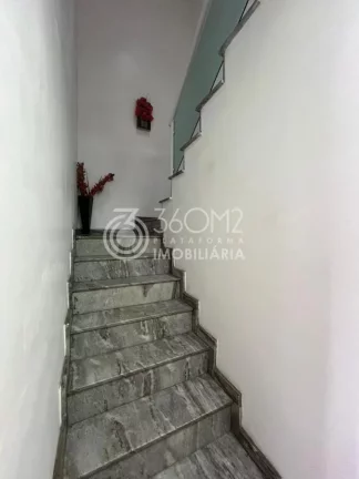 Imagem Sobrado para Venda em Santo André / SP no bairro Vila Metalúrgica