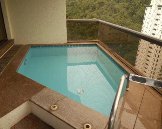 Imagem Apartamento à venda no Guarujá na Praia das Pitangueiras.