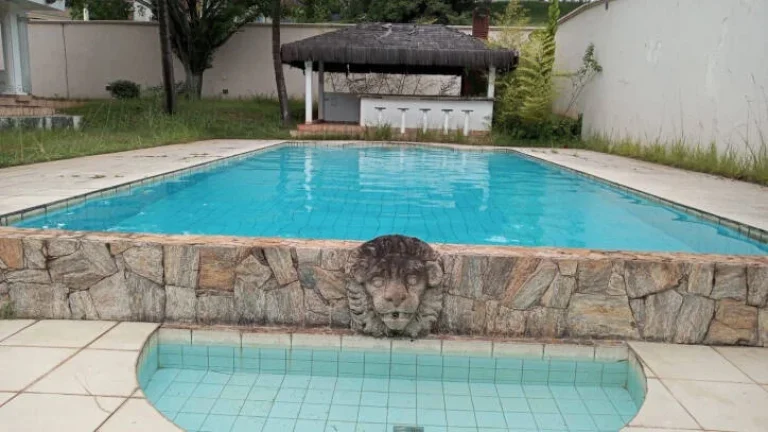 Imagem Casa Sobrado, 7 dormitórios ( 4 suítes), piscina,12 vagas, Tamboré - Barueri/SP.