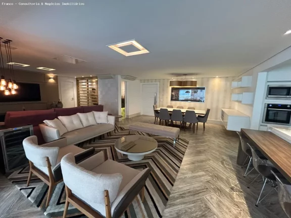 Imagem Apartamento para Venda em São Caetano do Sul, Santo Antonio, 3 dormitórios, 3 suítes, 5 banheiros, 3 vagas