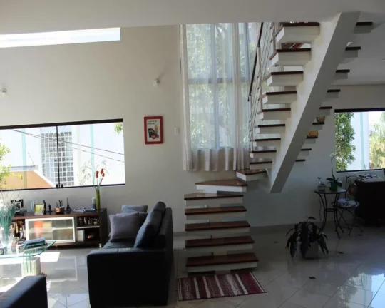 Imagem PARQUE DOS PRÍNCIPES, 4 DORM , COM PISCINA, COM CHURRASQUEIRA.FL580