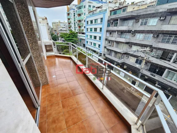 Imagem Apartamento com 3 dormitórios à venda, 146 m² por R$ 850.000,00 - Centro - Cabo Frio/RJ