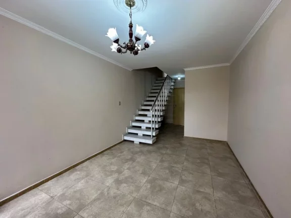 Sobrado com 2 Quartos à Venda, 119 m² em Vila Carrão - São Paulo