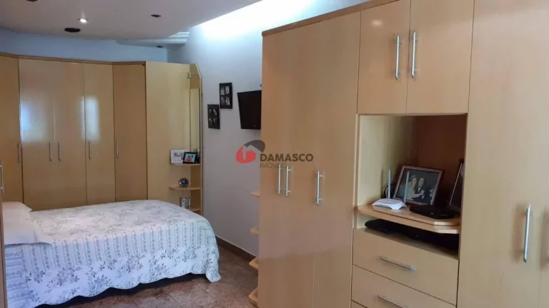 Imagem Sobrado à venda 2 Quartos, 254M², Osvaldo Cruz, São Caetano do Sul - SP