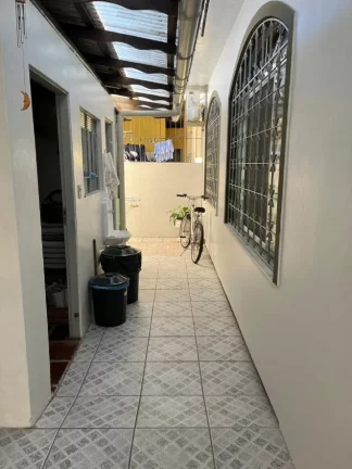 Imagem Trindade: onde a vida acontece ? Casa ampla maravilhosa com tudo ao seu redor