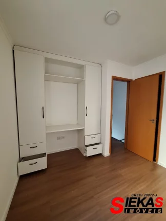 Imagem Casa para locação em São Paulo-SP, bairro Carrão: 2 quartos, 2 suítes, 1 sala, 3 banheiros, 1 vaga de garagem, 65m² de área.