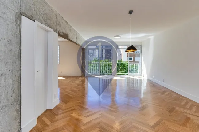 Imagem Imóvel Exclusivo de 2 Quartos e 2 Suites no coração de Cerqueira César, São Paulo-SP, com 142,96 m² e 2 Vagas de Garagem.