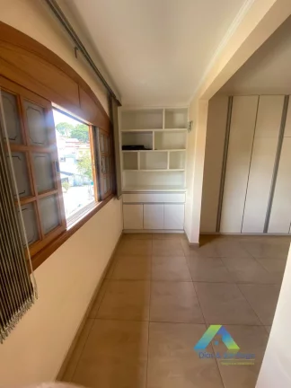 Imagem Sobrado em Condomínio fechado com 4 dormitórios e 4 vagas em Vila das Mercês/SP