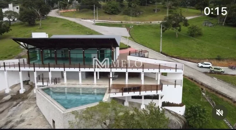Imagem SERRA NEGRA - Lote com 600,09m²