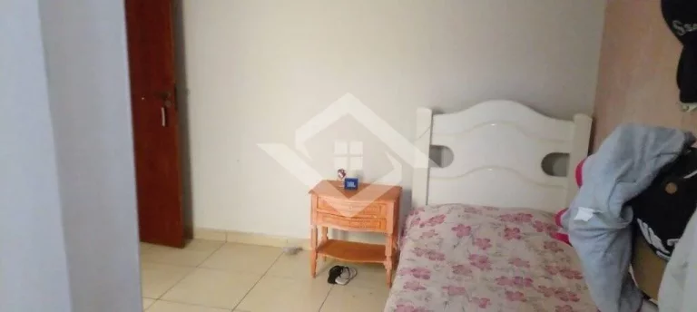 Imagem Casa em Campo Grande para Venda para fins Comerciais ou Moradia