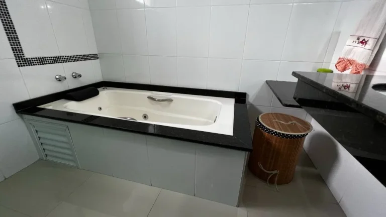Imagem Chácara à venda no bairro Estância Santa Maria do Laranjal - Atibaia/SP