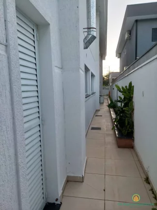 Imagem Ótima casa com 3 suítes com closet+ 1 revers., planejados, piscina aquecida
