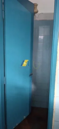 Imagem ???? "Cansado de pagar caro em galpão apertado e mal localizado?"