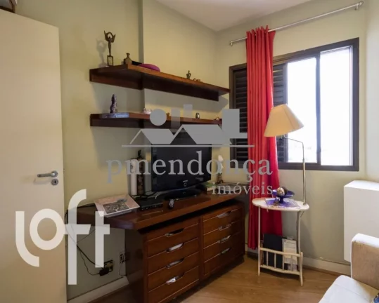 Imagem Apartamento no Alto da Lapa com 04 quartos sendo 2 suítes e 3 vagas, 123m²