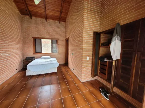 Imagem Casa para Venda em Itanhaém, Jardim Itanhaem, 4 dormitórios, 4 suítes, 2 banheiros, 6 vagas