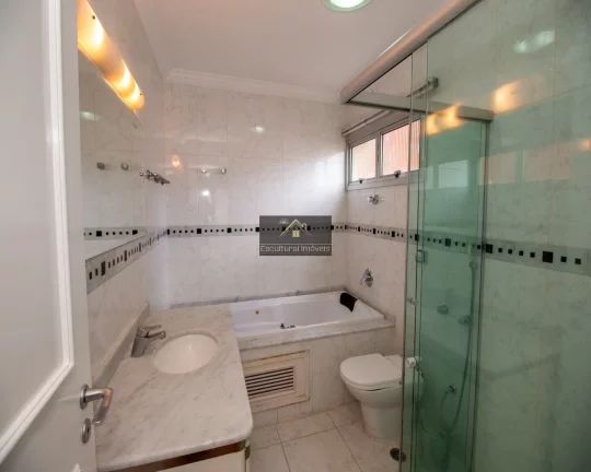 Imagem LOCAÇÃO NO CORAÇÃO DO ITAIM BIBI APARTAMENTO ESPAÇOSO 188 M AREA ÚTIL 3 DORMITÓRIOS SENDO 2 DELES SUÍTE LAVABO 2 VAGAS ANDAR ALTO FAÇA TUDO A PÉ