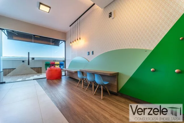 Imagem Apartamento 3 dormitórios para Venda em Balneário Camboriú / SC no bairro Estados