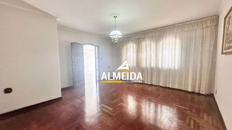 Imagem Casa com 3 dormitórios à venda, 168 m² por R$ 850.000,00 - Cidade Jardim - Rio Claro/SP