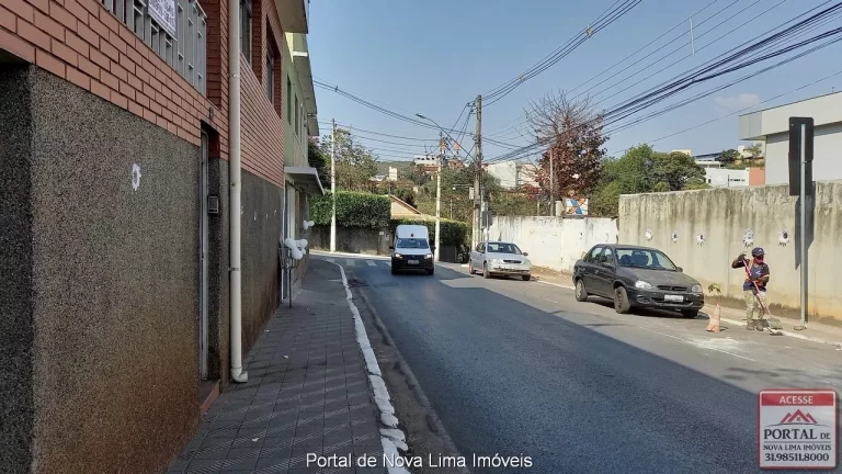 Imagem Casa a venda no Centro de Nova Lima. Casa para locação a área Central de Nova Lima.